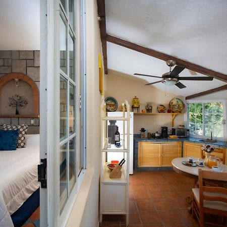 Villa Bella Bed & Breakfast Inn La Cruz de Huanacaxtle Екстер'єр фото