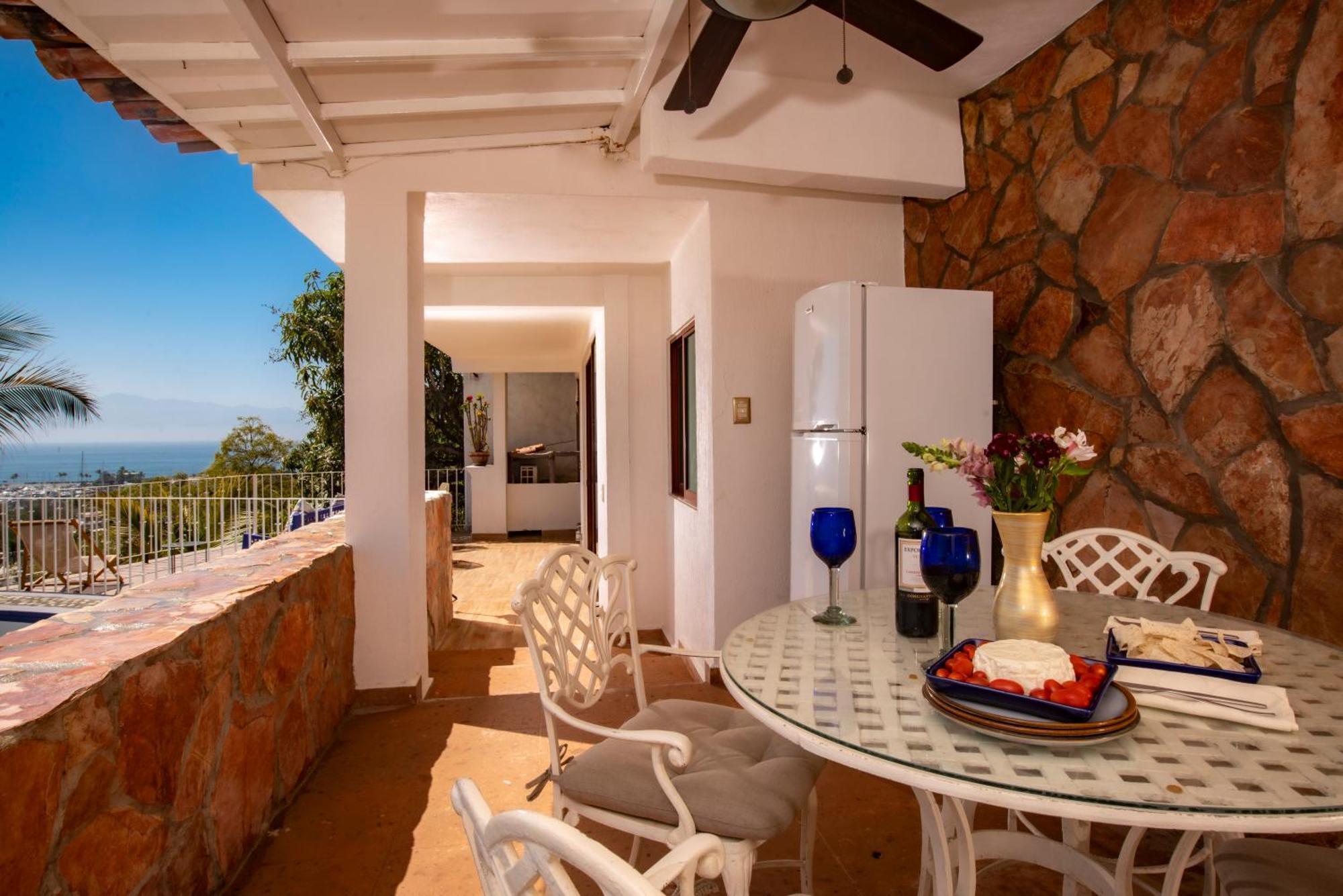 Villa Bella Bed & Breakfast Inn La Cruz de Huanacaxtle Екстер'єр фото