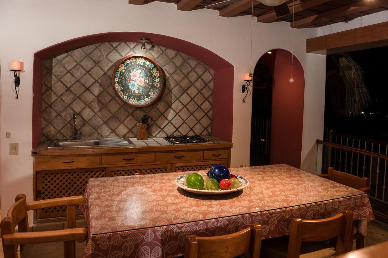 Villa Bella Bed & Breakfast Inn La Cruz de Huanacaxtle Екстер'єр фото