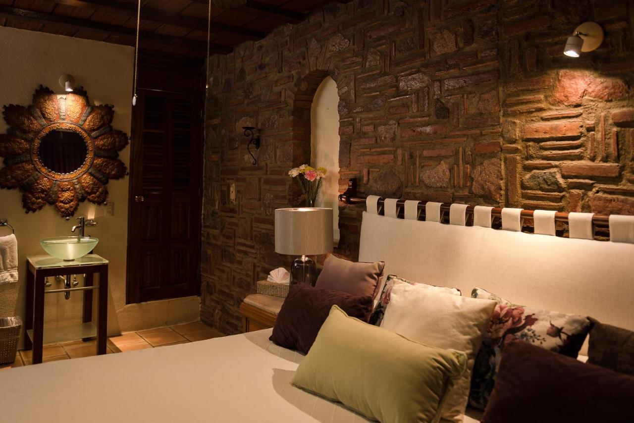 Villa Bella Bed & Breakfast Inn La Cruz de Huanacaxtle Екстер'єр фото